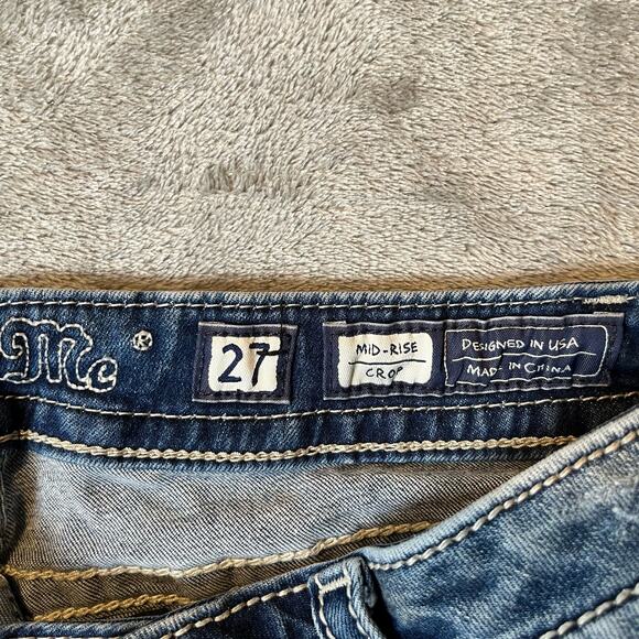 Miss Me Sz 27 Mid Rise Cropped Distressed Blue Jeans Women's - Picture 5 of 6